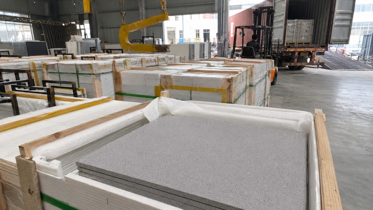 aoli-stone-grey-artificial-marble-flooring-export-packing