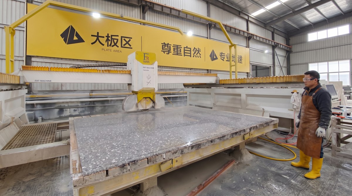 anna-grey-terrazzo-cut-to-size-processing Cut-to-size processing of Anna Grey terrazzo project pieces