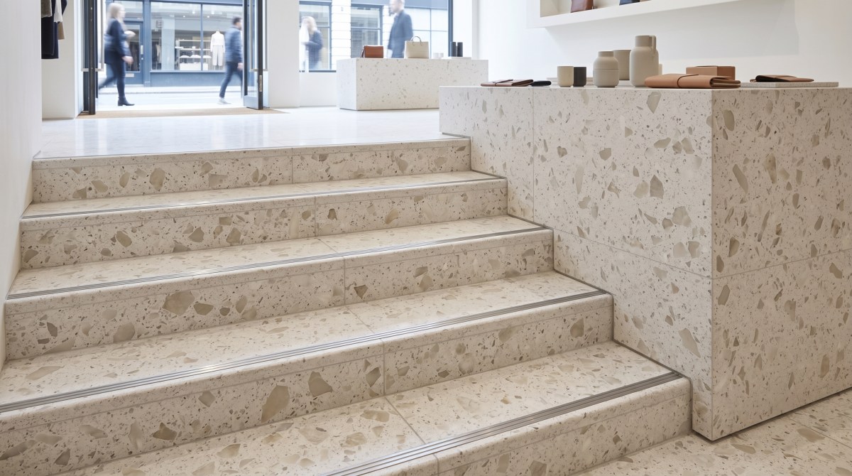 magnolia-white-terrazzo-retail-stair-display Magnolia White terrazzo stair treads and display plinth in a retail application concept